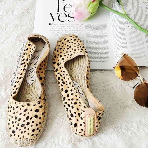 dolce vita leopard espadrilles